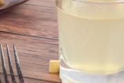 蜂蜜水是碱性的吗 喝蜂蜜水可以解酒吗