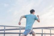 为什么天冷跑步比天热感觉累 天冷和天热跑步减肥哪个效果好