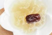 银耳红枣汤发烧能喝吗 发烧喝银耳红枣汤会怎样