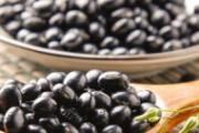 黑豆水可以每天喝吗 黑豆熬水有什么功效