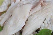 鱿鱼可以和什么搭配 鱿鱼适合什么人吃