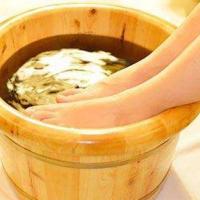 泡脚有什么好处,泡脚的最佳时间,泡脚出汗怎么回事