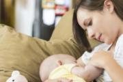 宝宝吃母乳拉肚子正常吗 宝宝吃母乳拉肚子的原因