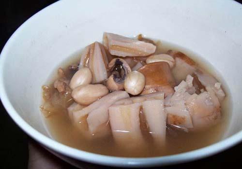 章鱼干煲汤有什么功效 章鱼干煮汤喝有哪些好处