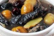 肉苁蓉和什么一起煲汤 乌鸡、羊腰、蛤蜊！