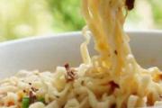 吃泡面喝牛奶可以吗 泡面和牛奶能一起吃吗