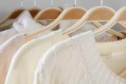 84消毒液可以直接喷在衣服上进行消毒吗 酒精可以直喷在衣服上吗