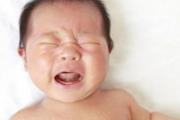 新生儿脐带一个月还没脱落怎么办 按照这4步处理即可！