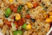 火腿肠炒饭