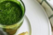 芹菜汁要用生芹菜还是熟芹菜 芹菜汁一天喝多少