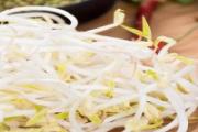 绿豆芽放冰箱保存多久 绿豆芽有苦味能吃吗