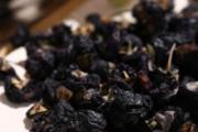 野生黑枸杞多少钱一斤 黑枸杞泡水喝的禁忌