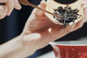 茶叶泡几次就不能喝了 泡茶第一泡要倒掉吗