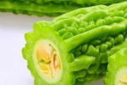 苦瓜番茄能一起吃吗 苦瓜茄子可以一起吃吗