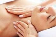 乳房胀痛按摩哪里 乳房胀痛按摩有用吗