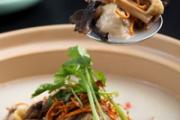 老鸽子好还是嫩鸽子好 鸽子能补肾吗