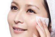 保湿水什么时候用