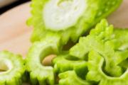 苦瓜片泡水能天天喝吗 苦瓜泡水喝能降血糖吗