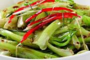 盐炒菜什么时候放最好 炒菜的时候放多少盐比较好