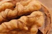 核桃油可以炒菜 核桃油都有什么用途