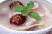 冬季食疗养生食谱 健脾胃的5款食疗偏方