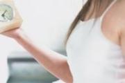 大姨妈总推迟是什么原因 7个因素可能导致