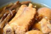 茶树菇排骨汤 