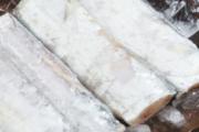煎带鱼用鸡蛋还是面粉 煎带鱼用大火还是小火