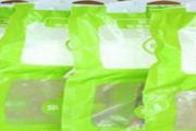 除湿袋里的水真的是湿气吗 除湿袋里面的水漏了有毒吗