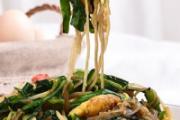 减肥可以吃韭菜煎鸡蛋吗 韭菜炒蛋的热量是多少