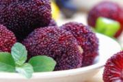 杨梅冷冻要用糖拌吗 杨梅冷冻后拿出来怎么吃
