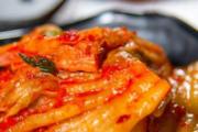 泡菜用什么容器装最好 怎么看泡菜坛子密封性好不好