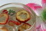 山楂片泡水的功效与作用