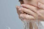 薏仁水用完要洗脸吗 主要取决于你的薏仁水