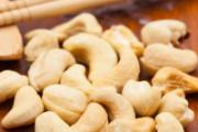 腰果的皮可以吃吗 大部分人都吃错了