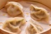 饺子馅和皮哪个热量高 几个饺子相当于一碗米饭