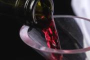 葡萄酒不能和什么食物一起吃 喝葡萄酒时配什么比较好