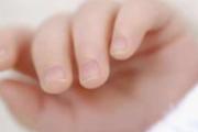 指甲能做亲子鉴定吗