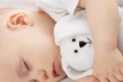 婴儿泌尿道感染的症状 如何预防婴幼儿泌尿道感染！