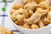 腰果搭配什么好吃 吃腰果有什么好处