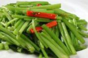 荠菜芹菜能一起吃吗