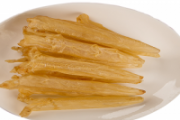 为什么老鱼胶有霉味 鱼胶有霉味还能吃吗