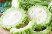 苦瓜炒之前要不要焯水 炒苦瓜怎样炒好吃不苦
