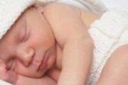 宝宝出生后眼睛应该如何护理？