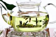 莲子心泡茶一次放几颗 莲子心泡茶的好处
