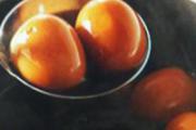 吃鸡蛋能喝可乐吗