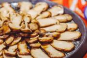 冷冻的松茸解冻步骤 冷冻的松茸解冻后变黑能吃吗