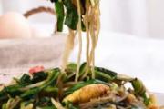 韭菜和什么搭配炒菜好吃呢 韭菜最佳吃法