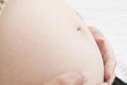 孕妇肚脐眼里的泥能扣吗 孕妇肚脐眼脏怎么清理