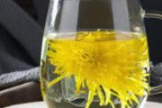 菊花茶变绿怎么回事 菊花茶变绿还能喝吗